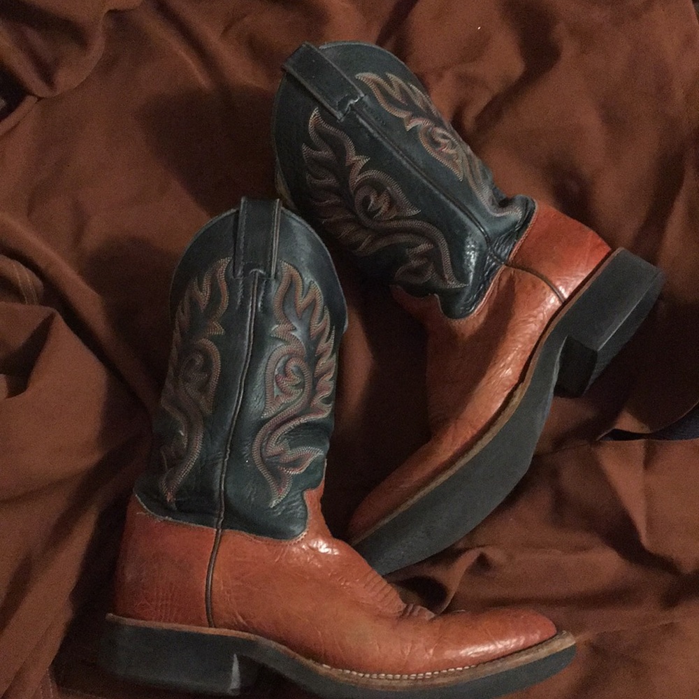 Justin Cowboy Boots